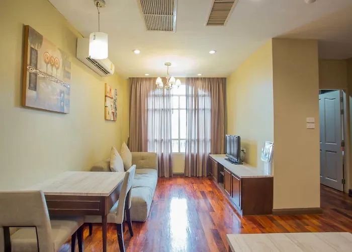 Greenview Ekkamai10 Bangkok