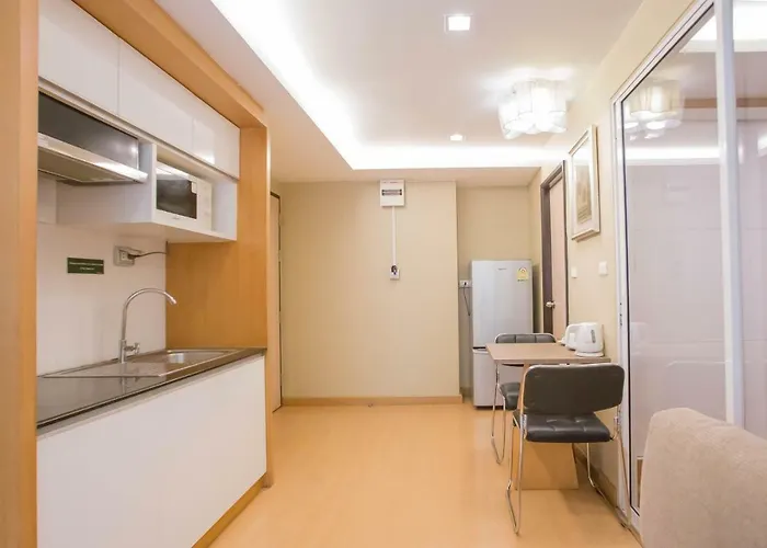 Greenview Ekkamai10 Hotel 3*